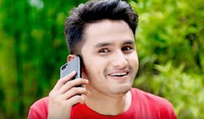 कलाकार पवन खतिवडा ‘म्याकुरी’ पक्राउ