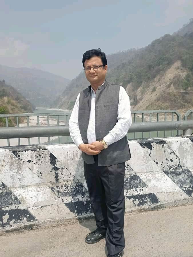प्रशासकीय अधिकृत माथि कार्यक्षममा अभद्र ब्यबहार ।।।