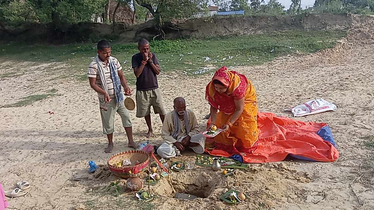 भौरमा सामुदायिक भवनको उपाध्यक्षद्वारा शिल्यान्यास ।।।