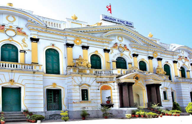 राष्ट्र बैंकले वैदेशिक रोजगार बचतपत्र निकाल्न थालेको १२ वर्षमा जम्मा ४.९ प्रतिशत रकमको मात्रै यस्तो बचतपत्र बिक्री भएको छ। 