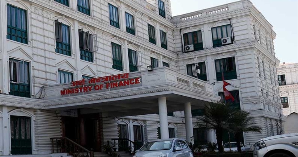 सार्वजनिक वित्त : बजेट खर्च ८० प्रतिशत मात्र, राजस्व संकलन दयनीय