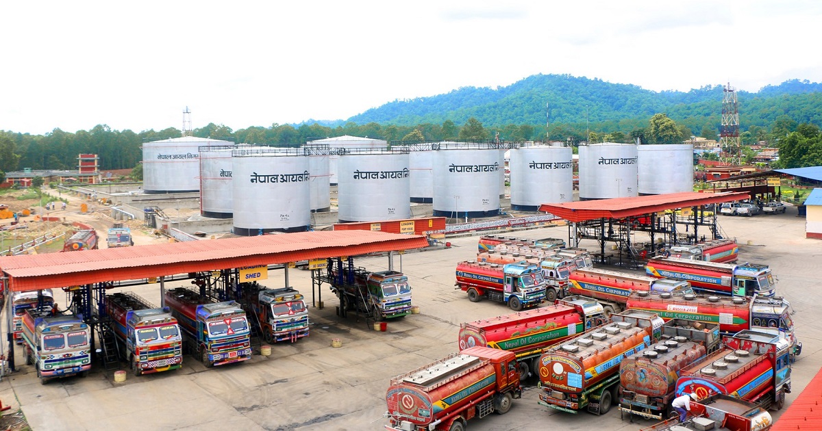 पेट्रोल र डिजेलको भाउ बढ्यो