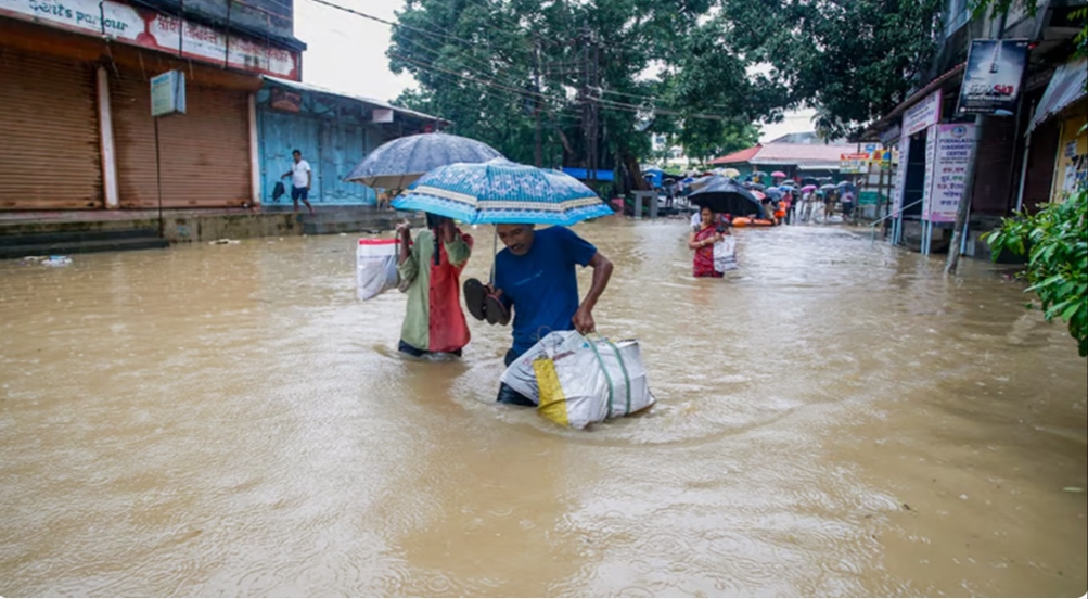 भारतमा बाढी र पहिरोमा परी २२ जनाको मृत्यु