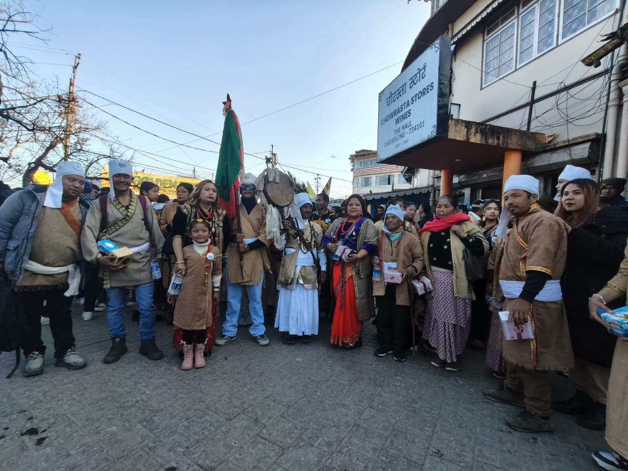 दार्जिलिङ मेलो टी फेस्टमा थाङ्मी समुदायको सांस्कृतिक पहिचानको भव्य प्रदर्शन सम्पन्न