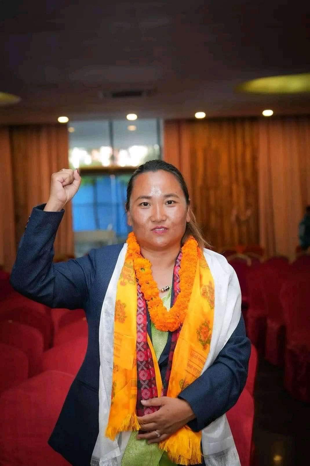 दोलखा जिल्ला गौरिशंकर गाउँपालिकाका उपमेयरमा नेकपा एमालेका उम्मेदवार उमा लुङगेली मगर शेर्पा विजयी