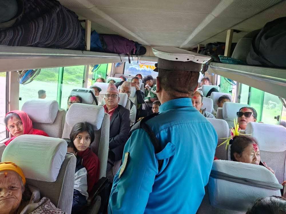 दोलखामा बढी भाडा असुल्ने २० वटा सवारी साधन कारबाहीमा
